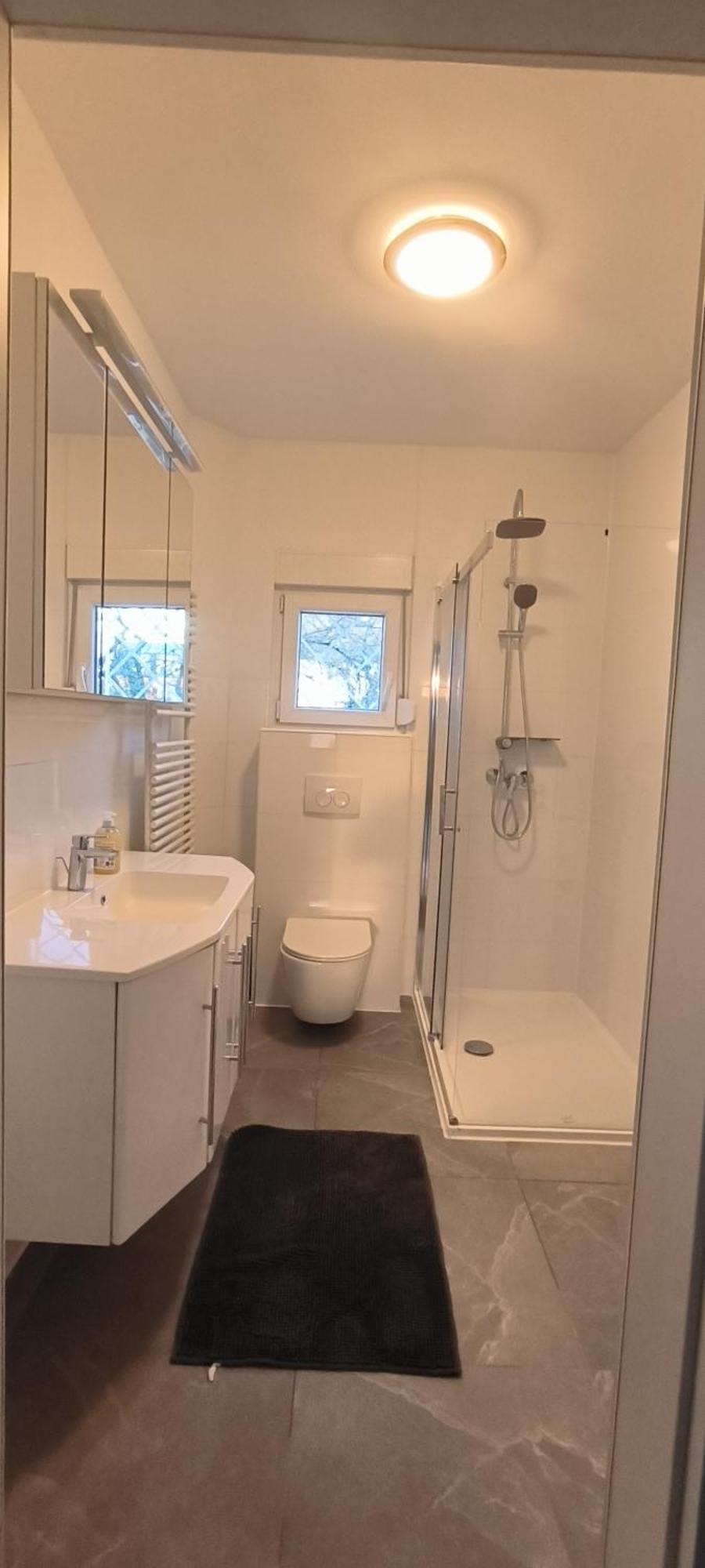 Schoene Und Optimal Gelegene Wohnung Weisskirchen Luaran gambar